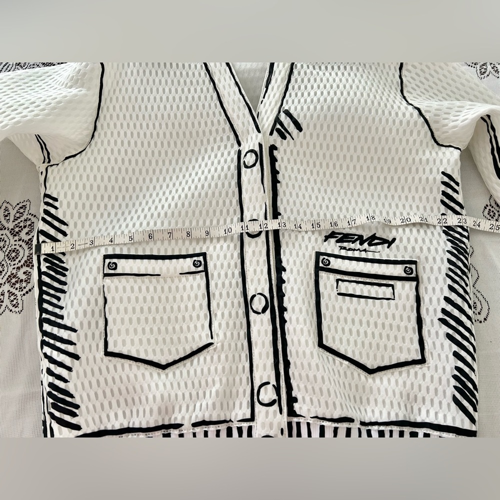 Fendi Textured White and Black Cardigan/jacket - Picture 4 of 8
